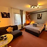 Mark Residence شقة *