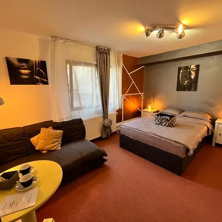 Mark Residence Apartment *